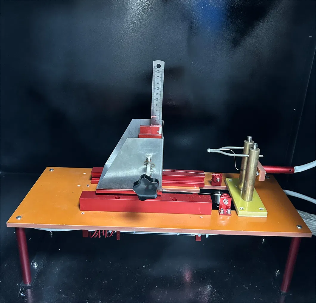 Tester di infiammabilità verticale per test a tastiera di gomma 1